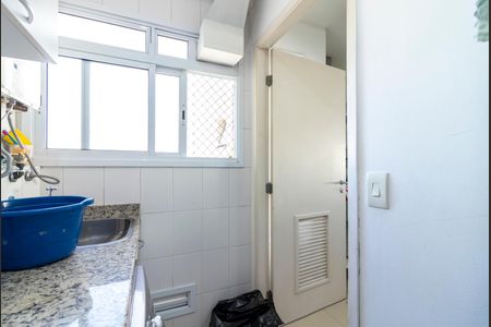Apartamento à venda com 92m², 3 quartos e 2 vagas Apartamento à venda com 92m², 3 quartos e 2 vagasLavanderia