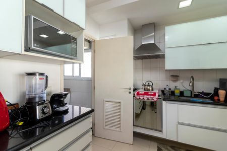 Apartamento à venda com 92m², 3 quartos e 2 vagas Apartamento à venda com 92m², 3 quartos e 2 vagasCozinha