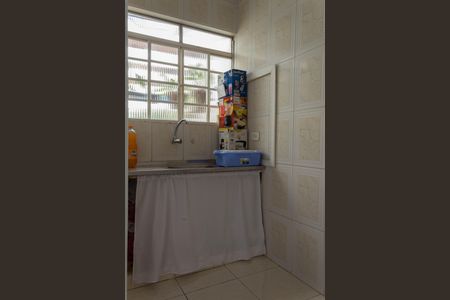 Casa à venda com 200m², 5 quartos e 2 vagas Casa à venda com 200m², 5 quartos e 2 vagasSala/Cozinha  ( Casa 2)