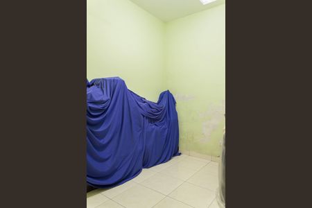 Casa à venda com 200m², 5 quartos e 2 vagas Casa à venda com 200m², 5 quartos e 2 vagasQuarto 2  ( Casa 2)