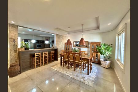 Casa à venda com 253m², 3 quartos e 2 vagasSala de Jantar