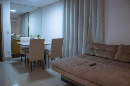 Apartamento à venda com 60m², 3 quartos e 2 vagasSala