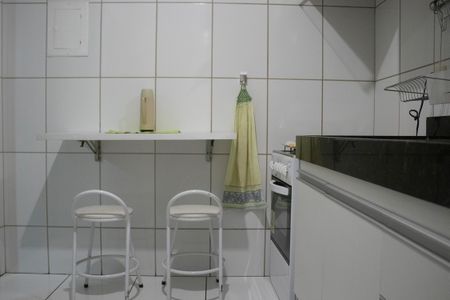 Apartamento à venda com 60m², 3 quartos e 2 vagasCozinha