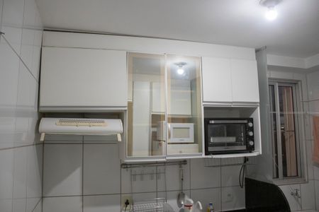 Apartamento à venda com 60m², 3 quartos e 2 vagasCozinha