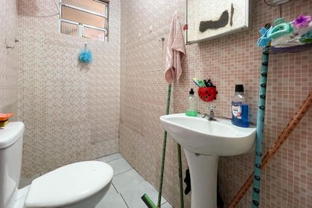 Casa à venda com 160m², 3 quartos e 1 vaga Casa à venda com 160m², 3 quartos e 1 vagaBanheiro - Casa 1