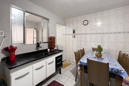 Casa à venda com 160m², 3 quartos e 1 vaga Casa à venda com 160m², 3 quartos e 1 vagaCozinha - Casa 1