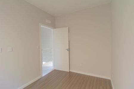 Casa à venda com 123m², 3 quartos e 2 vagas Casa à venda com 123m², 3 quartos e 2 vagasQuarto 2