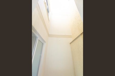 Casa à venda com 123m², 3 quartos e 2 vagas Casa à venda com 123m², 3 quartos e 2 vagasVaranda