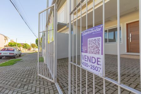Casa à venda com 123m², 3 quartos e 2 vagas Casa à venda com 123m², 3 quartos e 2 vagasPlaca instalada