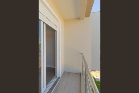 Casa à venda com 123m², 3 quartos e 2 vagas Casa à venda com 123m², 3 quartos e 2 vagasSacada da Suíte