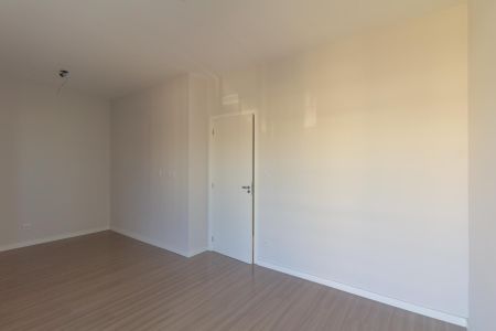 Casa à venda com 123m², 3 quartos e 2 vagas Casa à venda com 123m², 3 quartos e 2 vagasSuíte