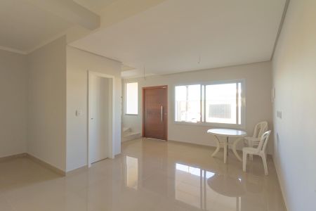 Casa à venda com 123m², 3 quartos e 2 vagas Casa à venda com 123m², 3 quartos e 2 vagasSala