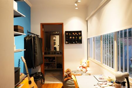 Casa à venda com 200m², 4 quartos e 2 vagasSuíte 3