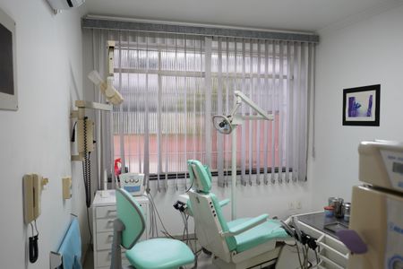 Casa à venda com 200m², 4 quartos e 2 vagasSuíte 1