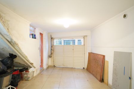 Casa à venda com 200m², 4 quartos e 2 vagasGaragem