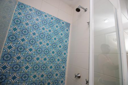 Apartamento à venda com 75m², 2 quartos e 3 vagas Apartamento à venda com 75m², 2 quartos e 3 vagasBanheiro quarto 1
