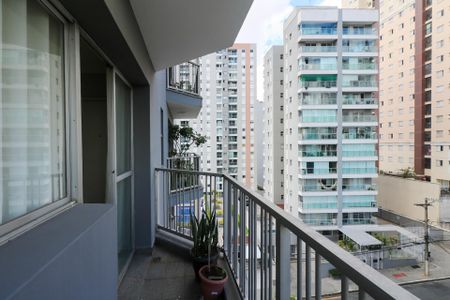 Apartamento à venda com 86m², 3 quartos e 1 vaga Apartamento à venda com 86m², 3 quartos e 1 vagaVaranda da Sala