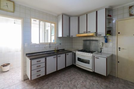 Apartamento à venda com 86m², 3 quartos e 1 vaga Apartamento à venda com 86m², 3 quartos e 1 vagaCozinha