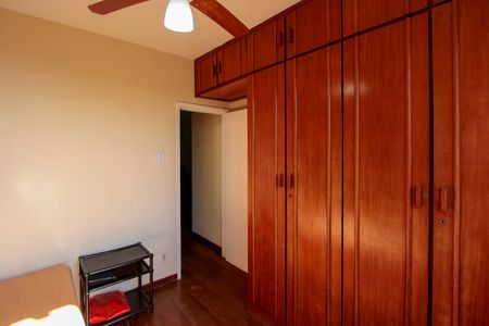 Casa de condomínio para alugar com 440m², 6 quartos e 4 vagasQuarto 1