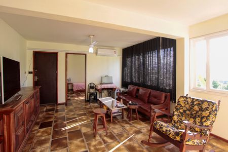 Casa de condomínio para alugar com 440m², 6 quartos e 4 vagasSala intima