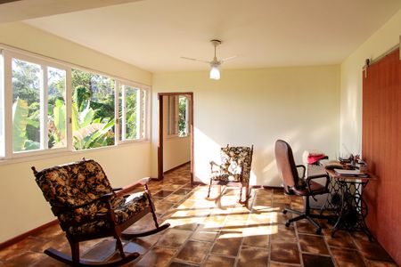 Casa de condomínio para alugar com 440m², 6 quartos e 4 vagasSala intima