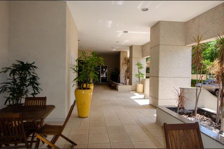 Apartamento à venda com 75m², 2 quartos e 3 vagas Apartamento à venda com 75m², 2 quartos e 3 vagasÁrea comum