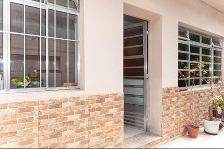 Casa para alugar com 60m², 1 quarto e sem vaga Casa para alugar com 60m², 1 quarto e sem vagaEntrada