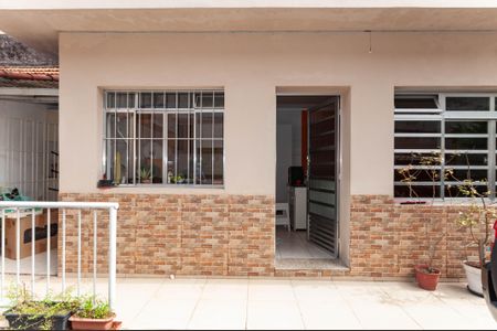 Casa para alugar com 60m², 1 quarto e sem vaga Casa para alugar com 60m², 1 quarto e sem vagaEntrada