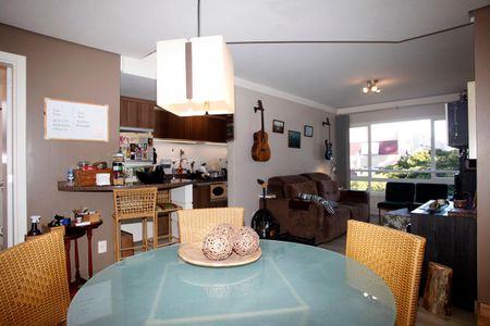 Apartamento à venda com 69m², 2 quartos e 2 vagasSala