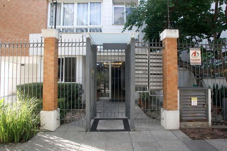 Apartamento à venda com 69m², 2 quartos e 2 vagasFachada