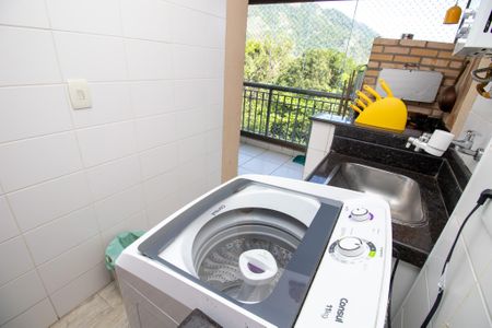 Apartamento à venda com 75m², 2 quartos e 3 vagas Apartamento à venda com 75m², 2 quartos e 3 vagasÁrea de Serviço