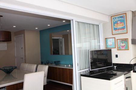 Apartamento à venda com 133m², 3 quartos e 2 vagas Apartamento à venda com 133m², 3 quartos e 2 vagasVaranda gourmet
