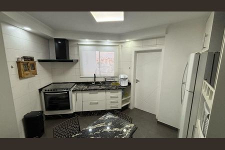 Apartamento à venda com 121m², 3 quartos e 3 vagas