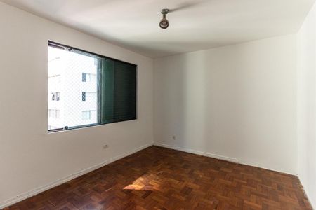 Apartamento para alugar com 200m², 3 quartos e 1 vaga Apartamento para alugar com 200m², 3 quartos e 1 vagaQuarto 2