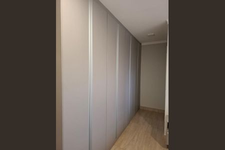 Casa à venda com 211m², 3 quartos e 3 vagas Casa à venda com 211m², 3 quartos e 3 vagasQuarto 1