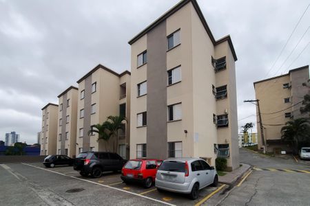 Apartamento à venda com 68m², 2 quartos e 1 vaga Apartamento à venda com 68m², 2 quartos e 1 vagaFachada do bloco