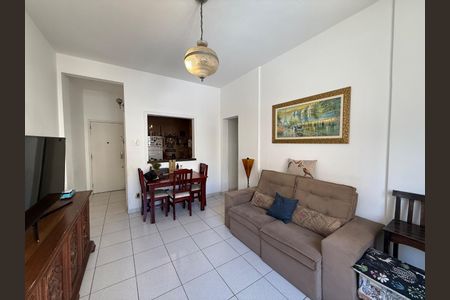 Apartamento à venda com 76m², 2 quartos e sem vaga
