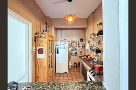 Apartamento à venda com 76m², 2 quartos e sem vaga