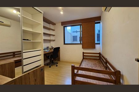 Apartamento à venda com 133m², 3 quartos e 2 vagas