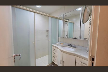 Apartamento à venda com 133m², 3 quartos e 2 vagas