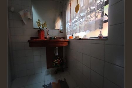 Casa à venda com 234m², 3 quartos e 3 vagas