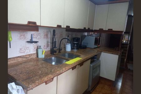 Apartamento à venda com 155m², 2 quartos e 1 vaga