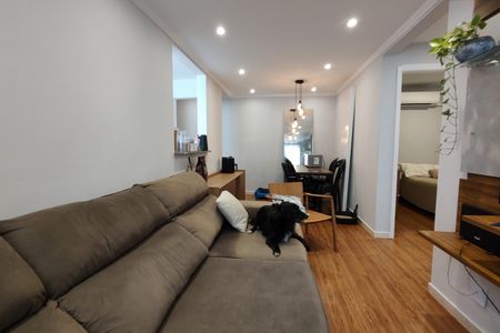 Apartamento à venda com 50m², 2 quartos e 1 vaga Apartamento à venda com 50m², 2 quartos e 1 vagaSala