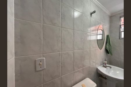 Casa à venda com 105m², 3 quartos e 2 vagas Casa à venda com 105m², 3 quartos e 2 vagasBanheiro da Suíte
