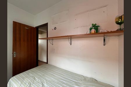 Casa à venda com 105m², 3 quartos e 2 vagas Casa à venda com 105m², 3 quartos e 2 vagasQuarto 2