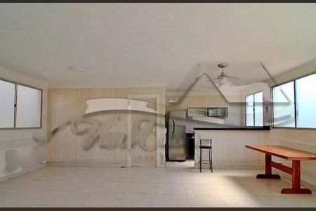 Apartamento à venda com 2 quartos, 37m² em Vila Tibiriçá, Santo André