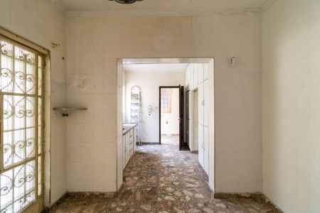 Casa à venda com 300m², 4 quartos e 3 vagasCopa