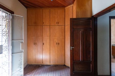 Casa à venda com 300m², 4 quartos e 3 vagasQuarto 1