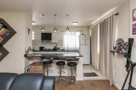 Casa à venda com 225m², 6 quartos e 4 vagas Casa à venda com 225m², 6 quartos e 4 vagasCasa 2 - Sala