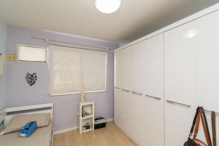 Casa à venda com 225m², 6 quartos e 4 vagas Casa à venda com 225m², 6 quartos e 4 vagasCasa 2 - Quarto 2